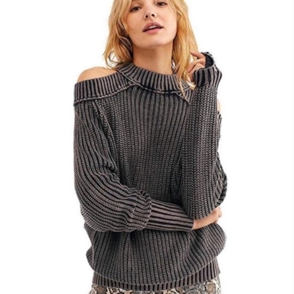 Free People Sweaters - Free People • Half Moon Bay Cold Shoulder Pullover